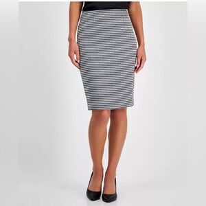 Kasper Women's Houndstooth Pencil Skirt, Size 6 Petite